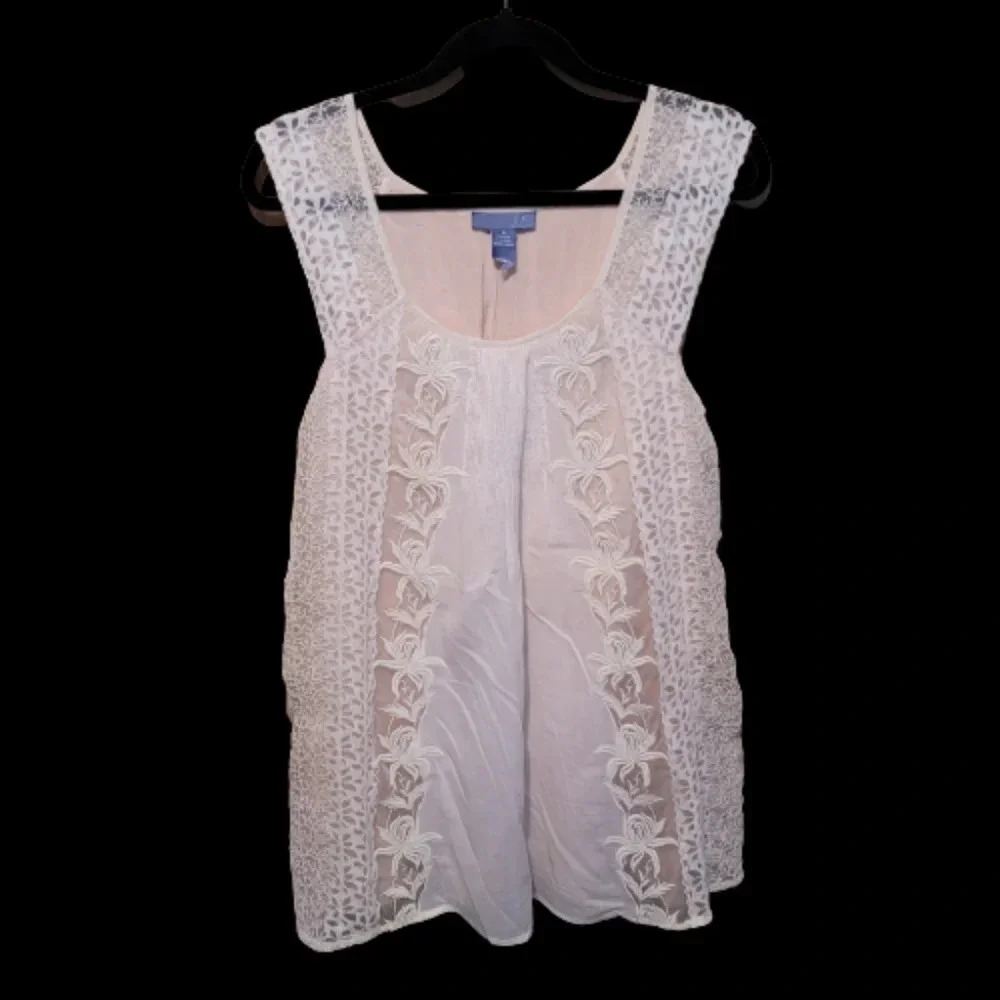 Lil Lace top fully lined